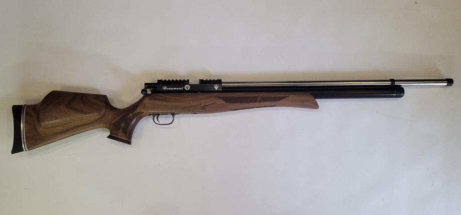 Beaumont  - beaumont beaumont grizzly 8mm 380 joules walnut stock stainless barrel6 5
